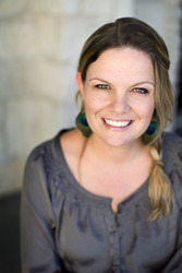 Jacindaheadshot_preview